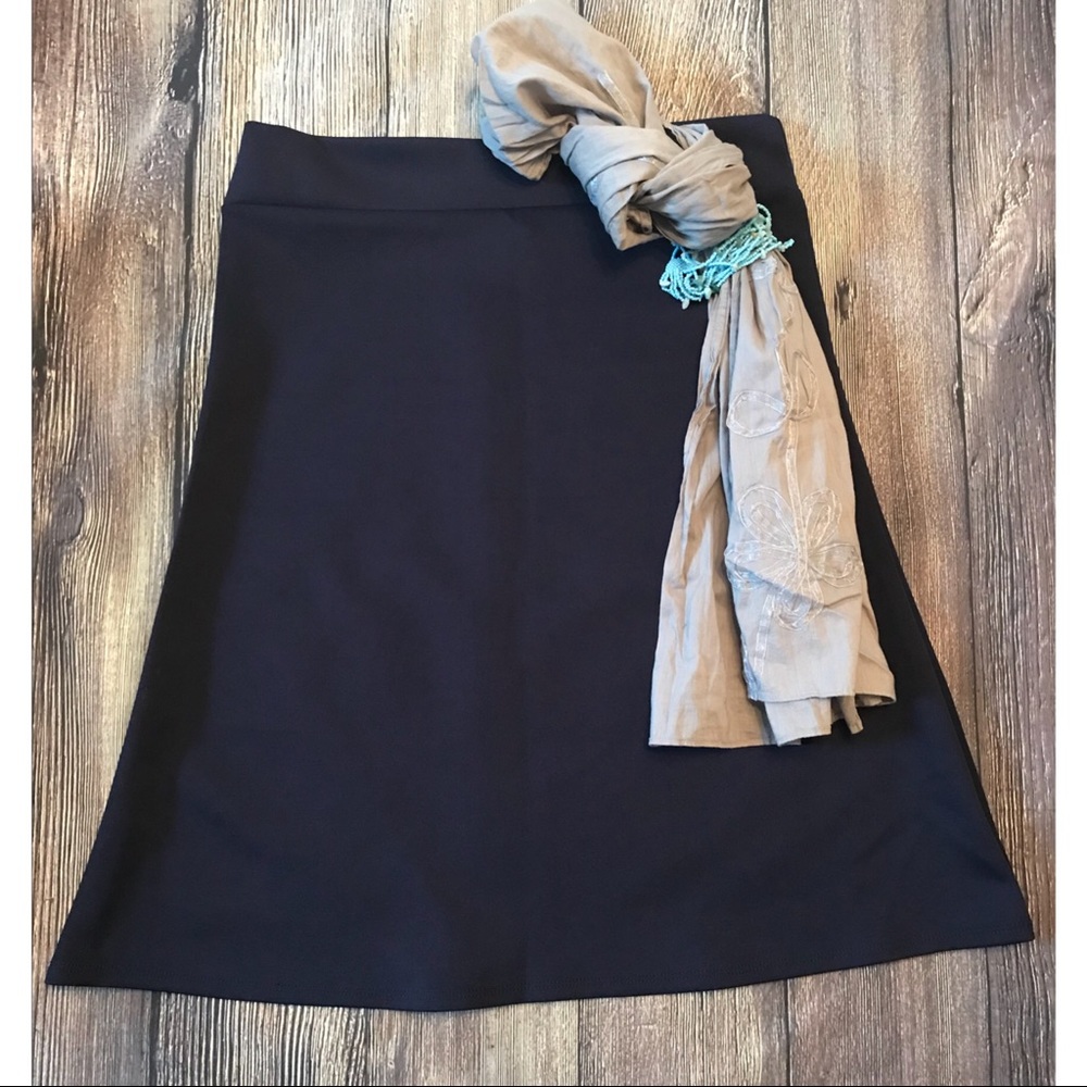 Navy A-line knit skirt size XL